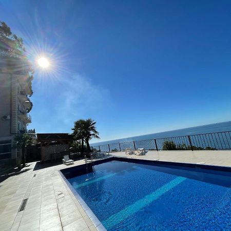 Astan Hotel Gagra Luaran gambar