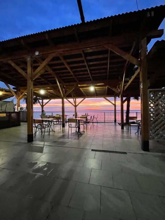 Astan Hotel Gagra Luaran gambar