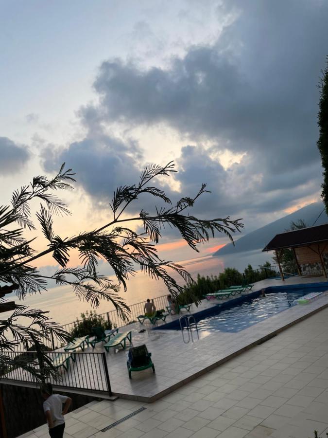 Astan Hotel Gagra Luaran gambar